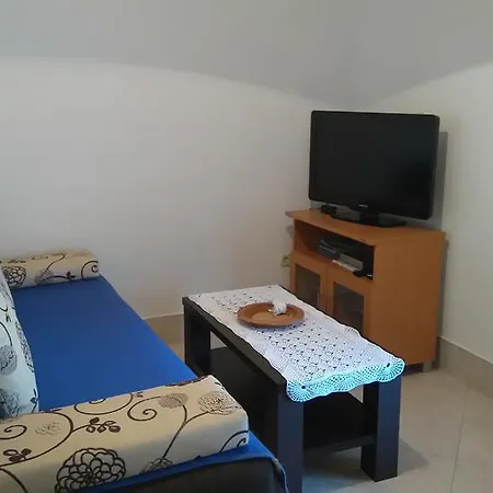 Nella Šišan