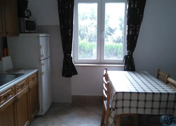 Apartamento Nella Šišan