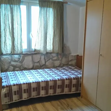 Apartment Nella Sisan